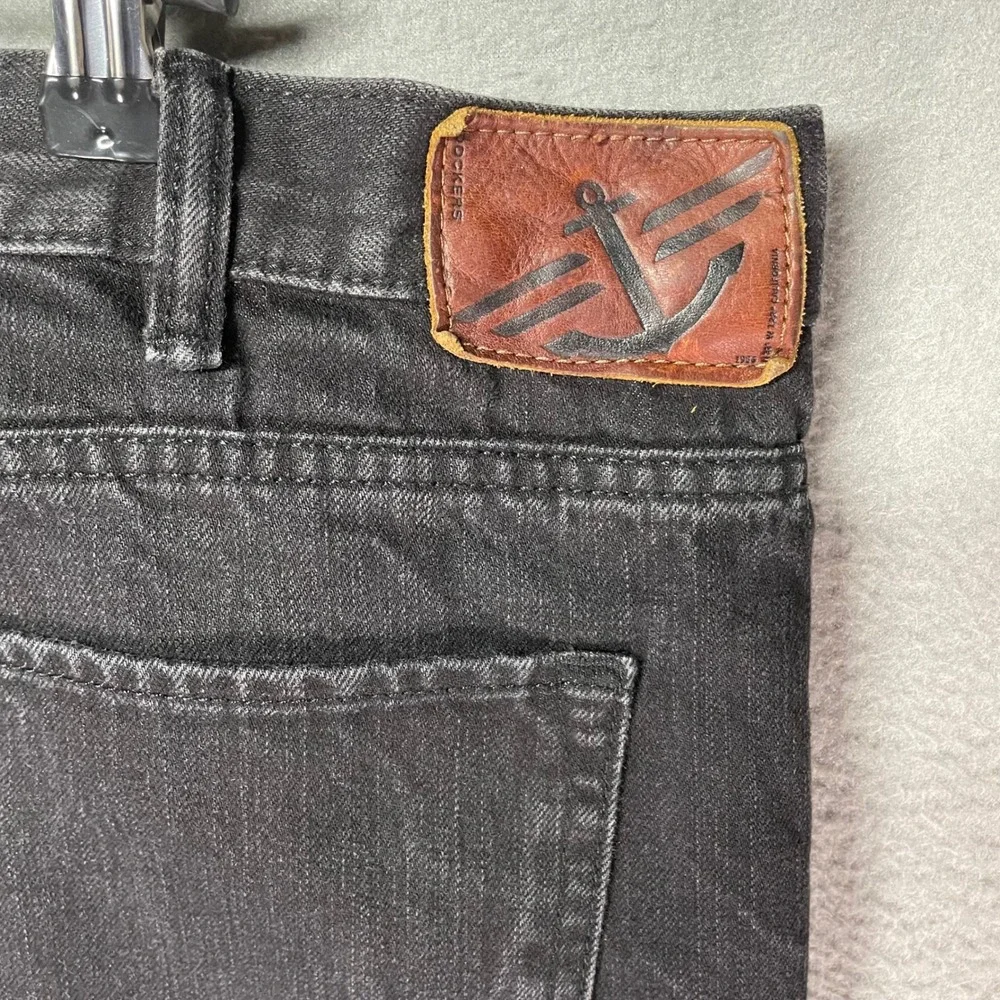 Dockers Mens‎ 40x32 Black Jeans Straight Leg Faded Denim Button Fly